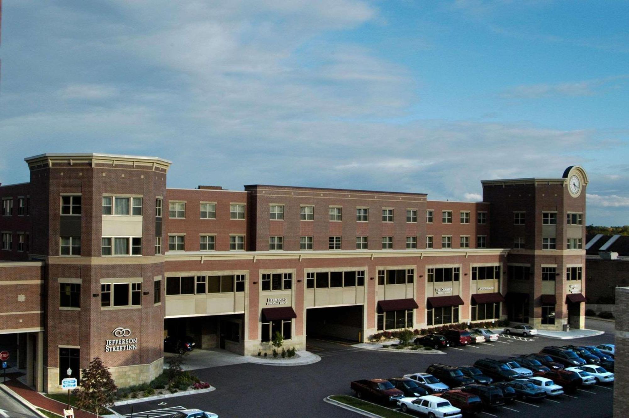 Jefferson Street Inn, A Member Of Radisson Individuals Wausau Exterior foto